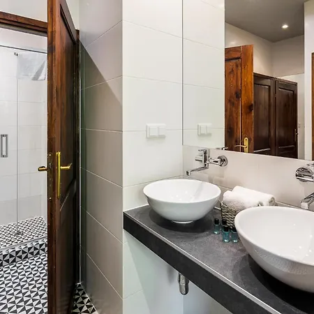 Garden House דירה *